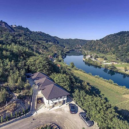 6 New River View Apartments Bihać Esterno foto