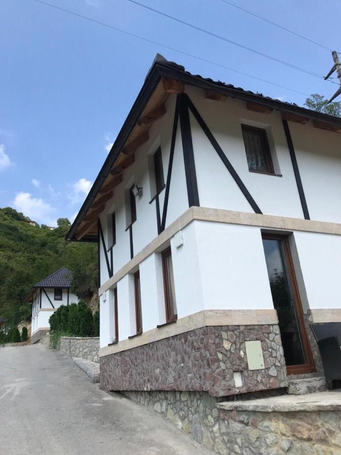 6 New River View Apartments Bihać Esterno foto