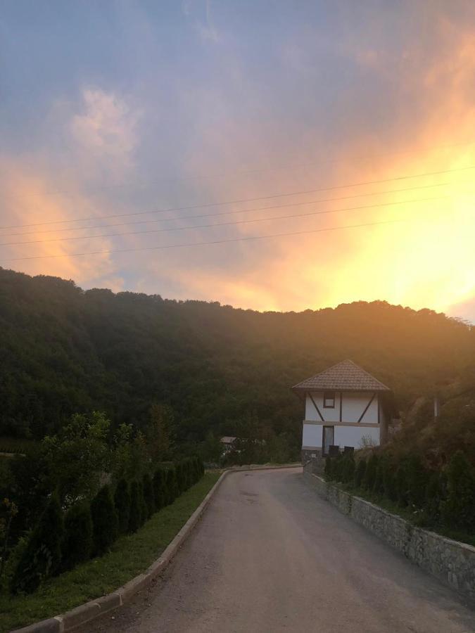 6 New River View Apartments Bihać Esterno foto