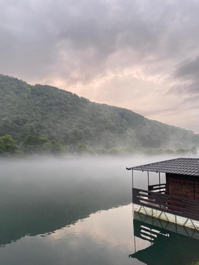 6 New River View Apartments Bihać Esterno foto