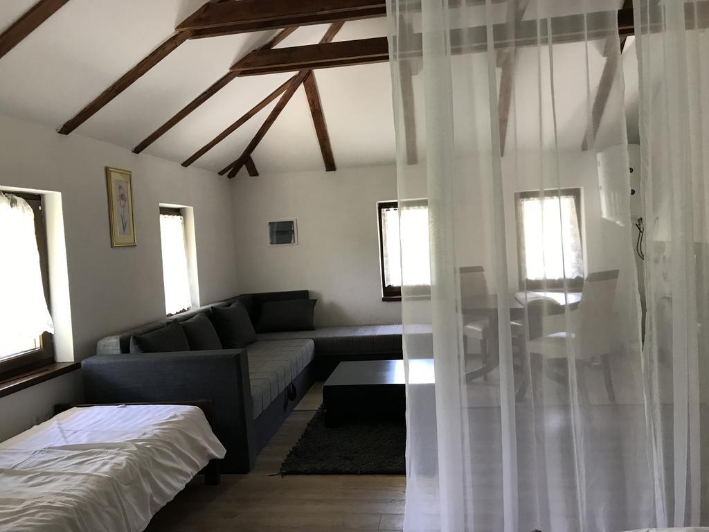 6 New River View Apartments Bihać Esterno foto