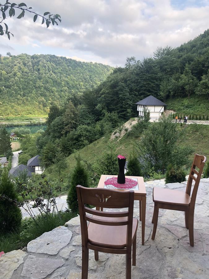 6 New River View Apartments Bihać Esterno foto